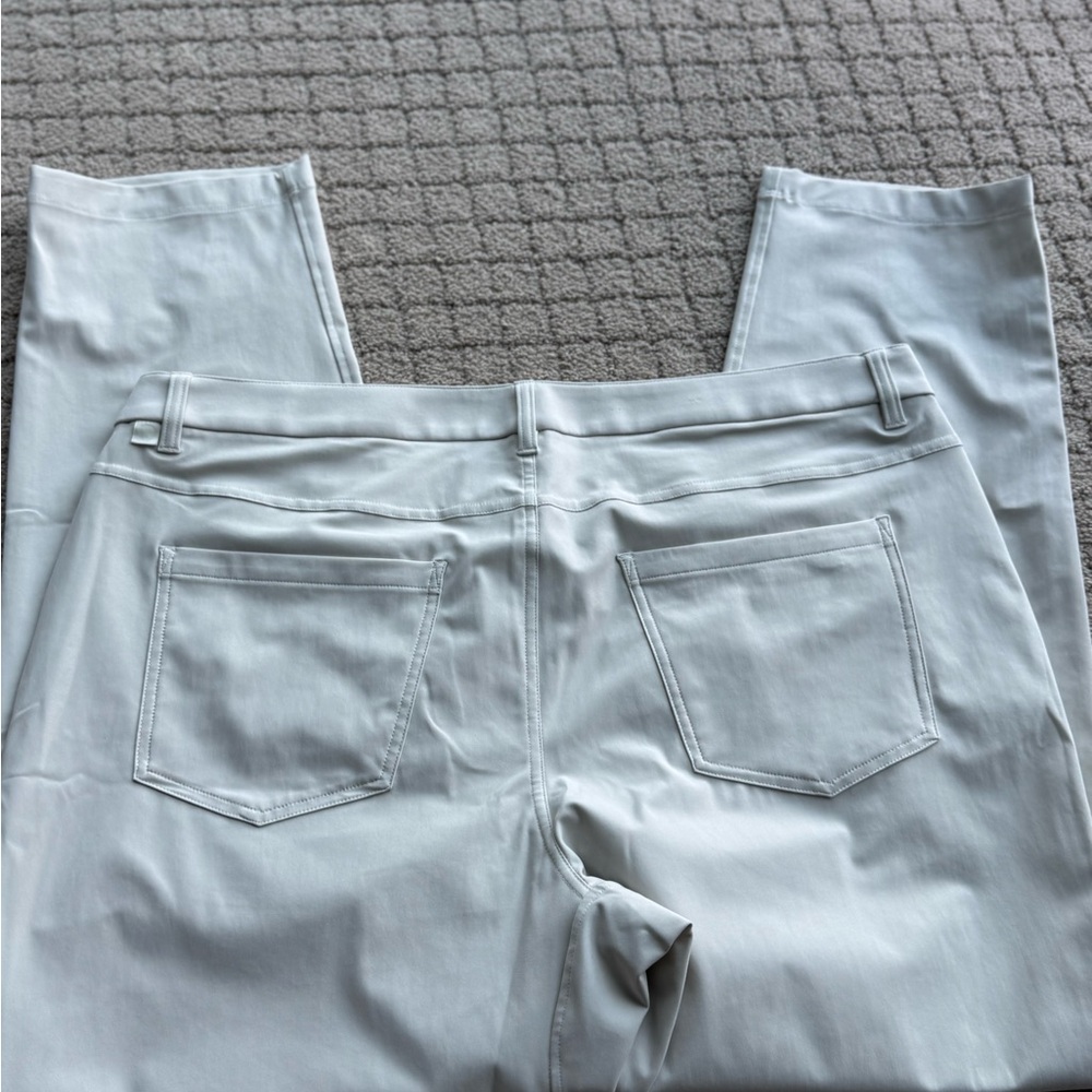 Lululemon ABC classic-fit pocket pants 40x32 light tan/bone